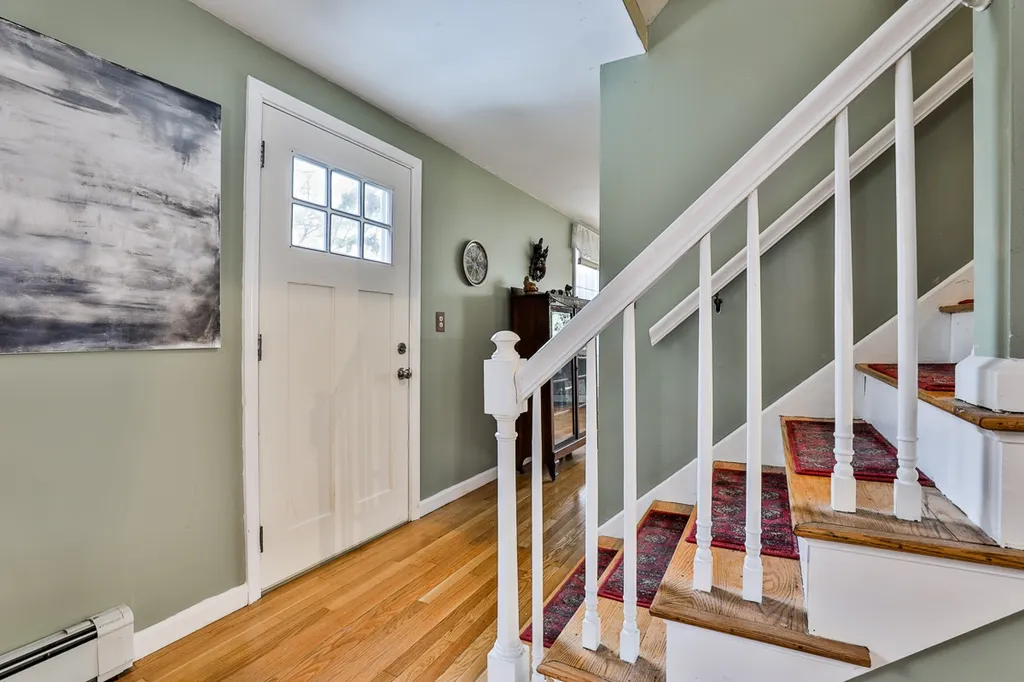 32 Hickory Drive Amherst NH 03031