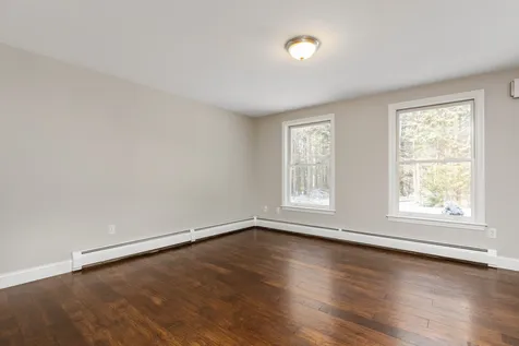 19 Spruce Lane Dover NH 03820