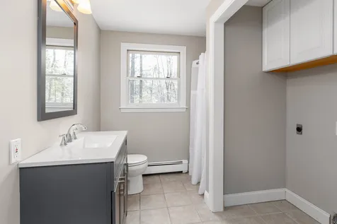 19 Spruce Lane Dover NH 03820