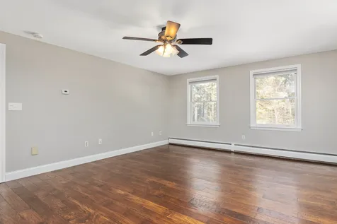 19 Spruce Lane Dover NH 03820