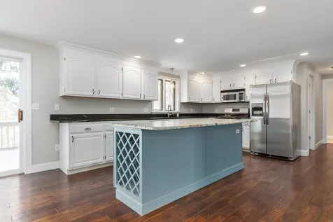 19 Spruce Lane Dover NH 03820