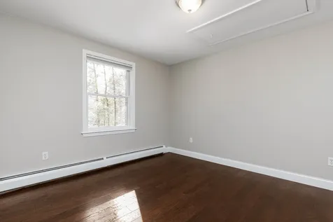19 Spruce Lane Dover NH 03820