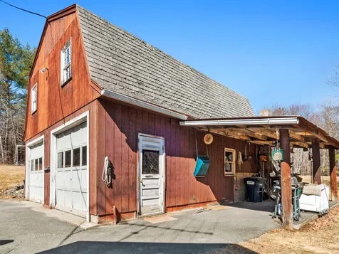 223 Center Of Town Road Plainfield NH 03781