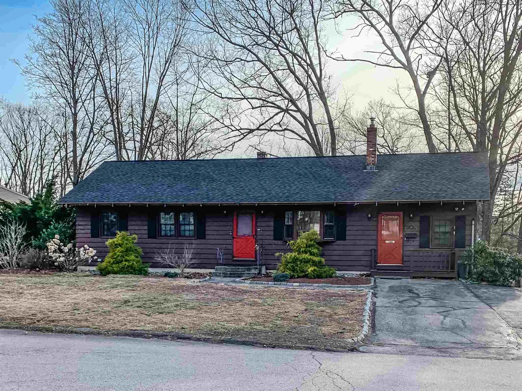 59 Gurtner Street Manchester NH 03104