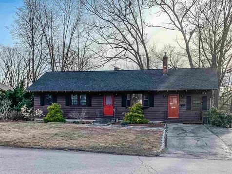 59 Gurtner Street Manchester NH 03104