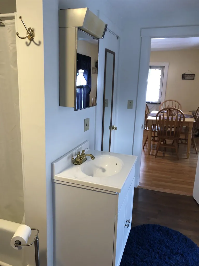 404 Glen Road Newport City VT 05855