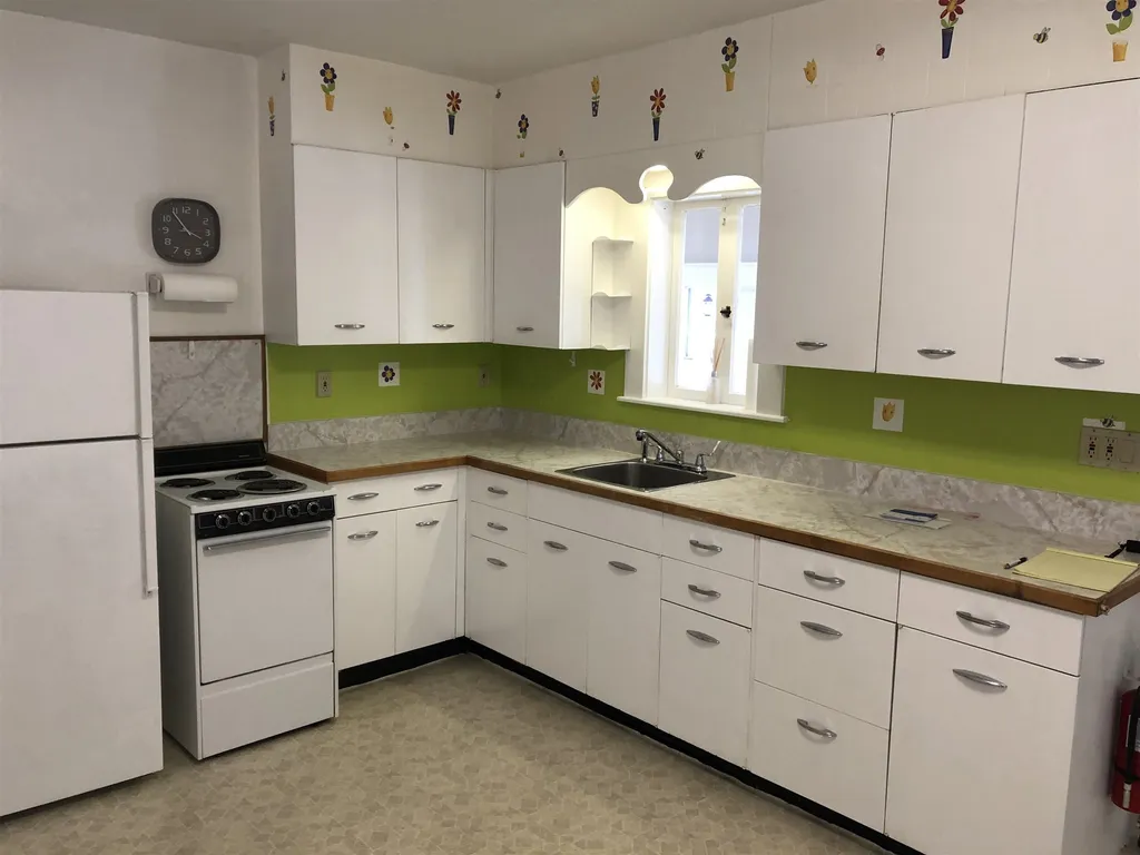 404 Glen Road Newport City VT 05855