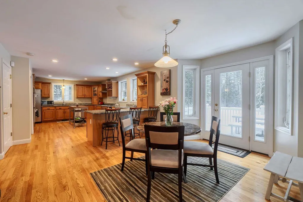 148 Odell Road Sandown NH 03873