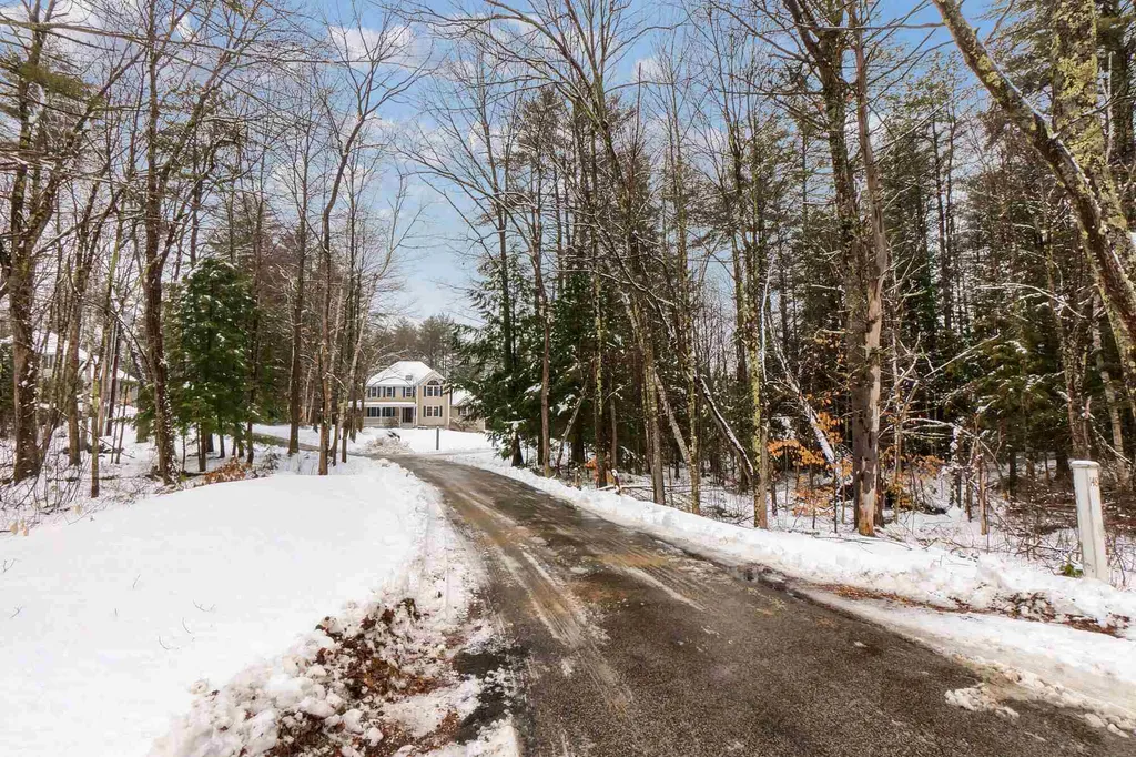 148 Odell Road Sandown NH 03873