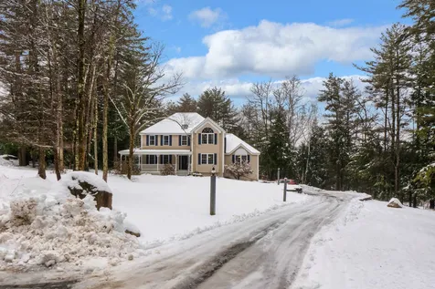 148 Odell Road Sandown NH 03873
