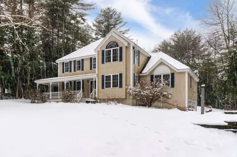 148 Odell Road Sandown NH 03873