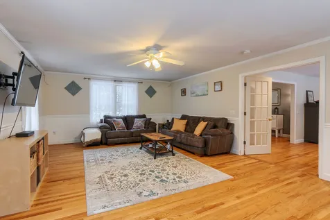 148 Odell Road Sandown NH 03873
