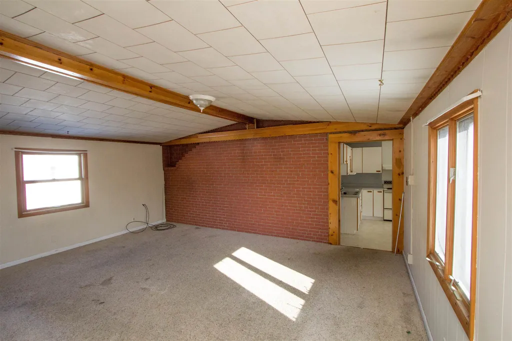 28 Greenwich Street Swanton VT 05488