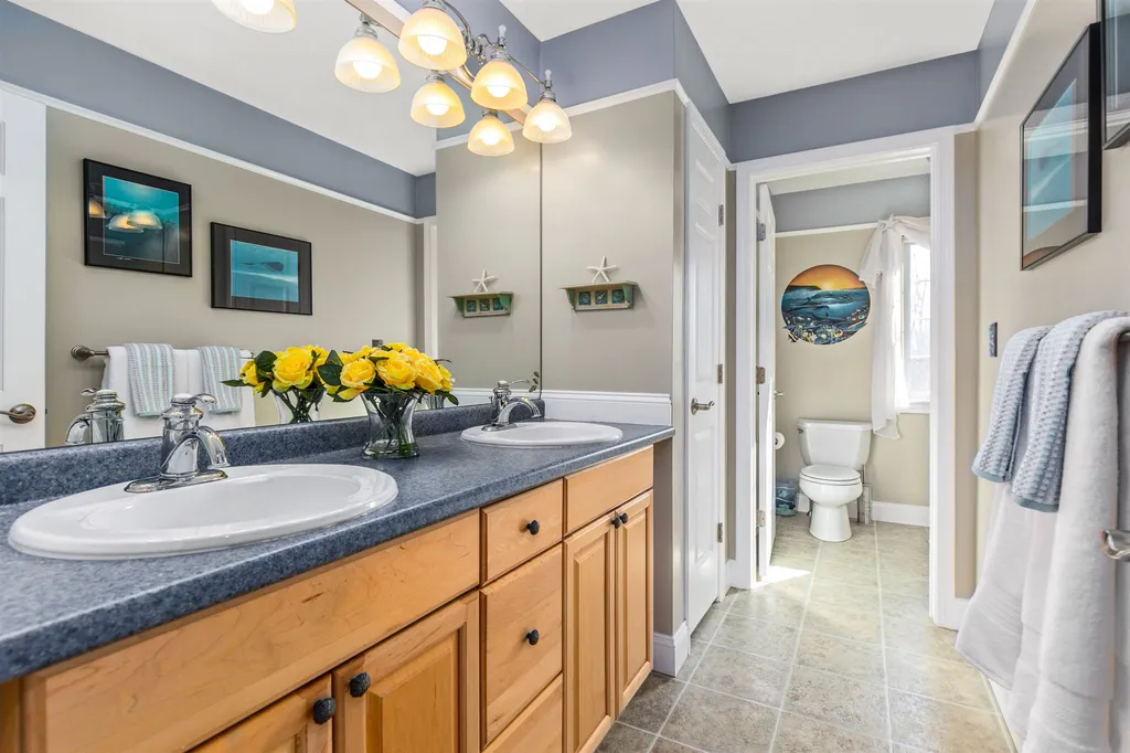 123 Perkins Road Madbury NH 03823