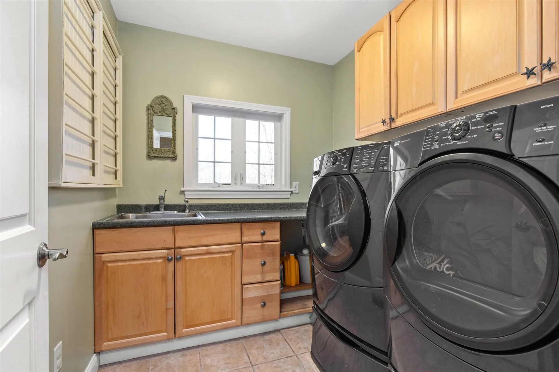 123 Perkins Road Madbury NH 03823