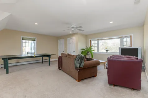 123 Perkins Road Madbury NH 03823