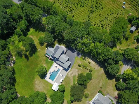 123 Perkins Road Madbury NH 03823