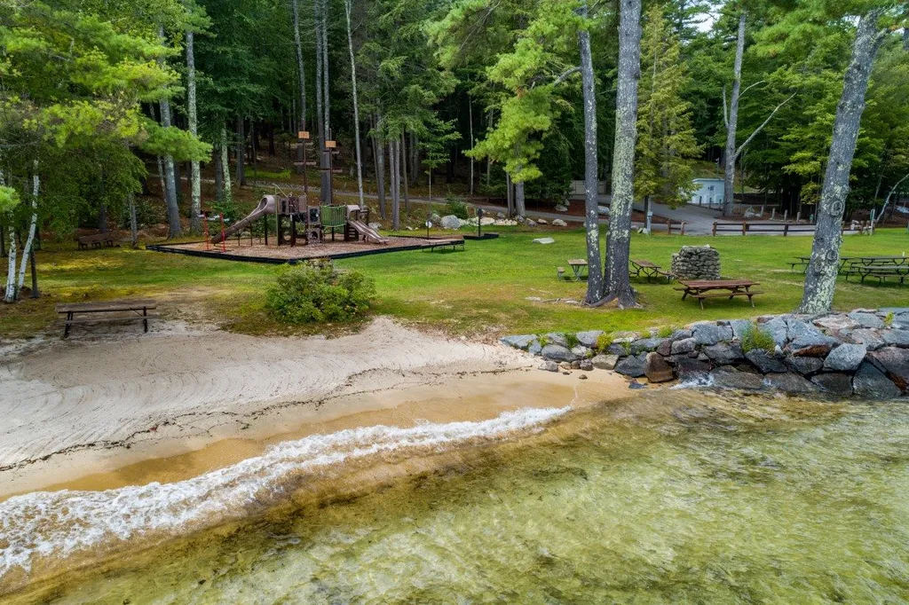 71 Blueberry Hill Lane Gilford NH 03249