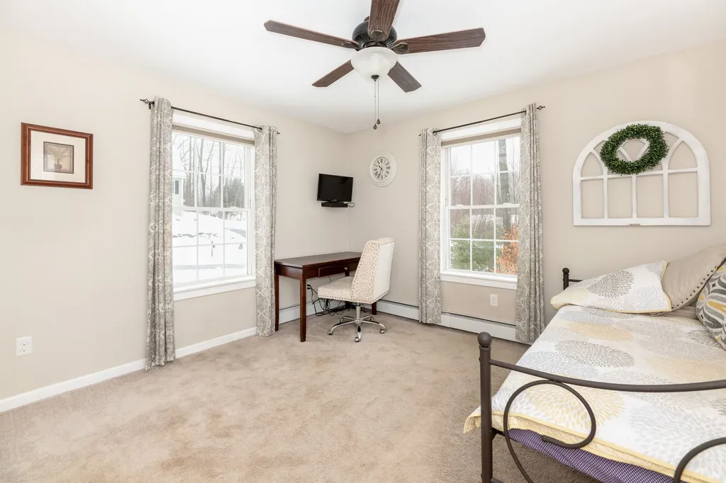 12 Ebony Drive Rochester NH 03867