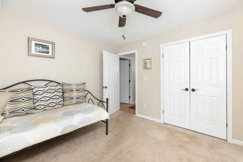 12 Ebony Drive Rochester NH 03867