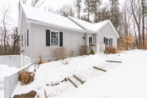 12 Ebony Drive Rochester NH 03867