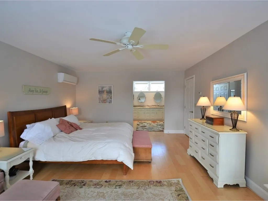136 Littlefield Drive Shelburne VT 05482