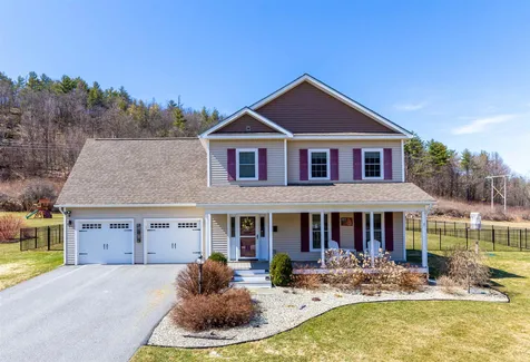 10 Breezy Valley Lane St. George VT 05495
