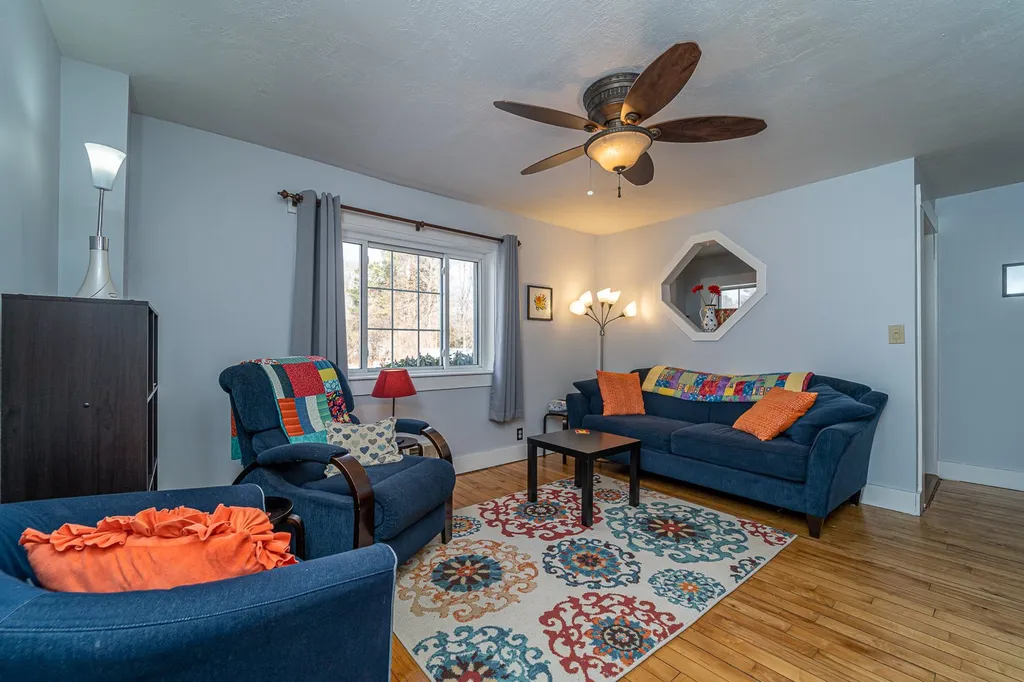 29 Cedar Street Newmarket NH 03857