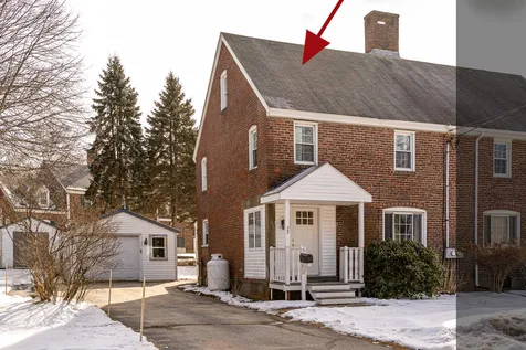 29 Cedar Street Newmarket NH 03857