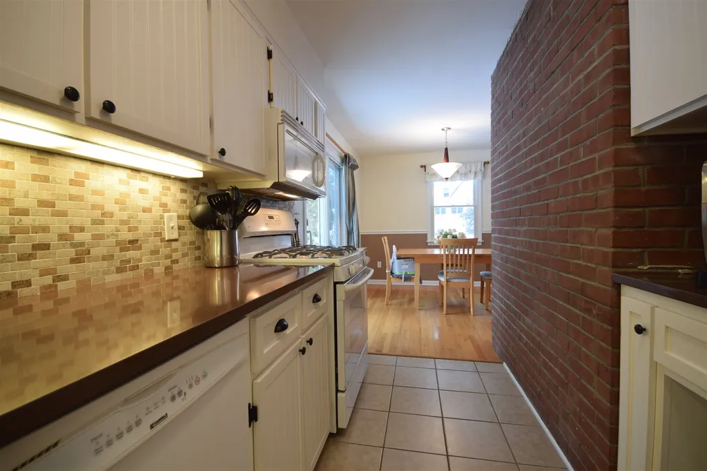 297 Stonybrook Drive Williston VT 05495