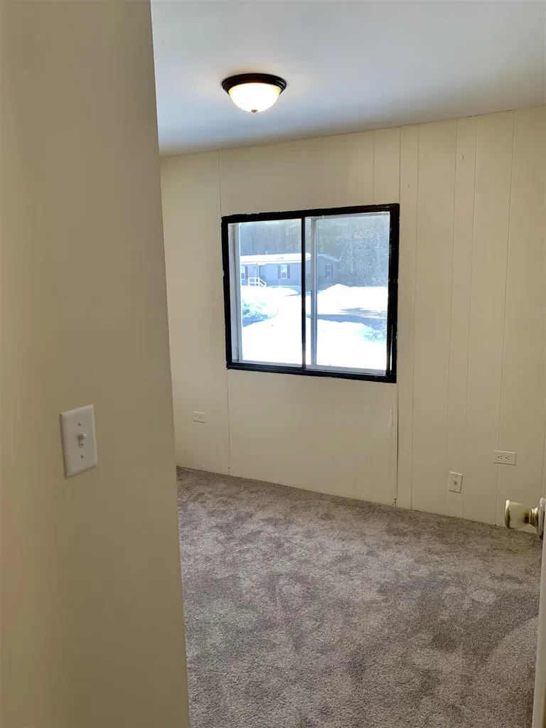 164 Estate Drive Barrington NH 03825