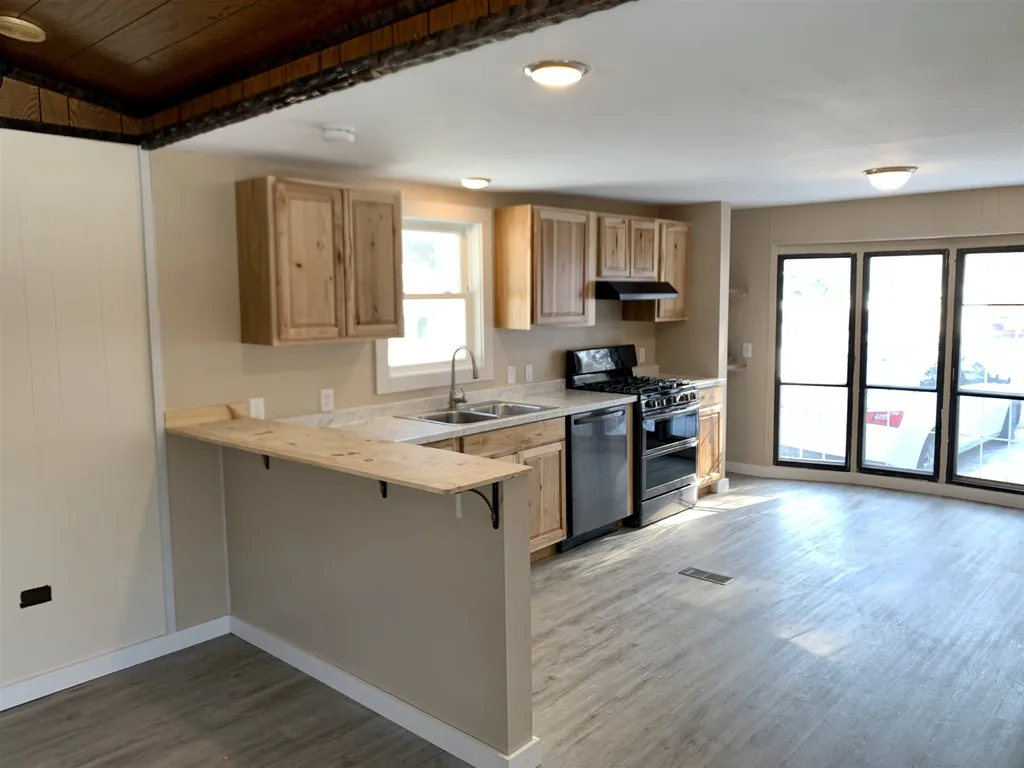 164 Estate Drive Barrington NH 03825