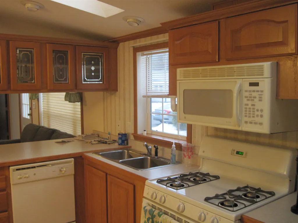 14 Horseshoe Drive Litchfield NH 03052