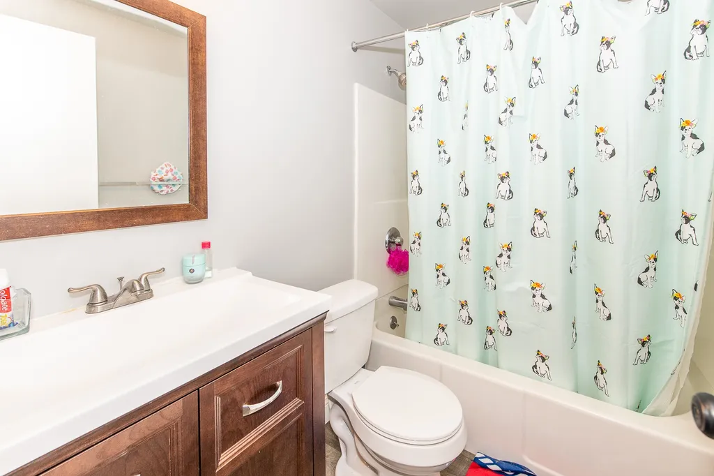 23 Abbey Road Williston VT 05495