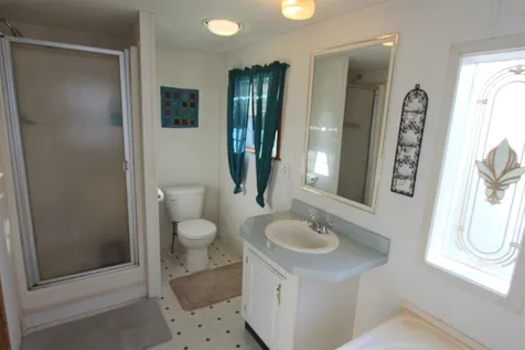 13 Brenda Street Nashua NH 03062