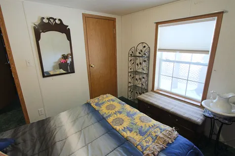13 Brenda Street Nashua NH 03062