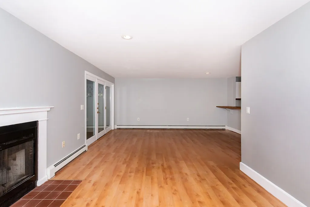 380 Ocean Road Portsmouth NH 03801