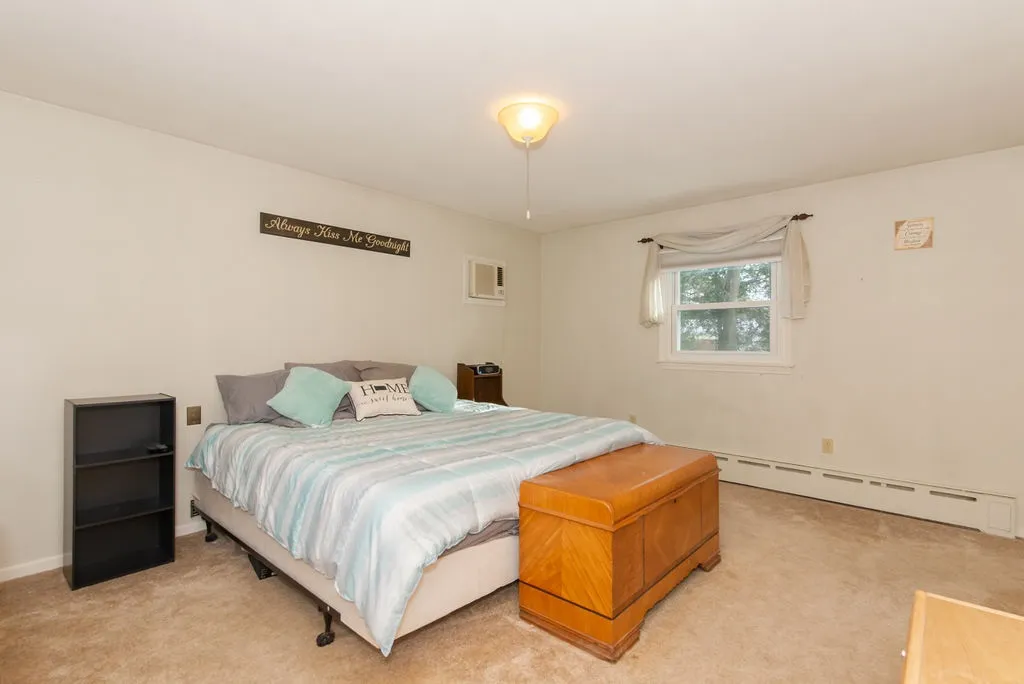 26 Lois Street Rochester NH 03867