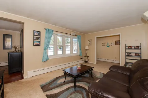 26 Lois Street Rochester NH 03867