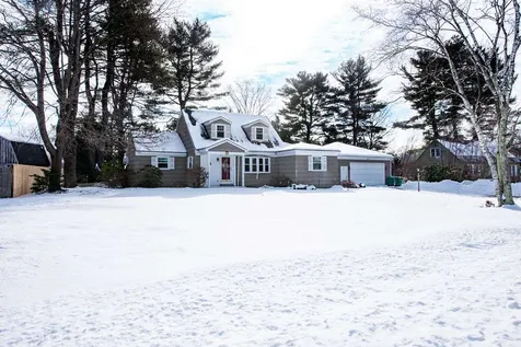 26 Lois Street Rochester NH 03867