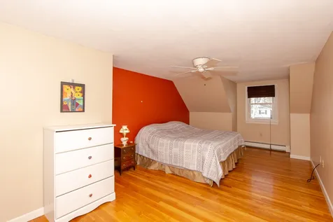 26 Lois Street Rochester NH 03867