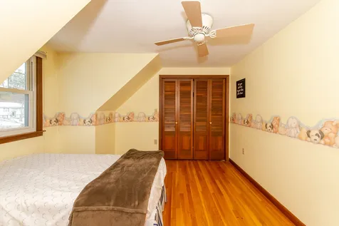 26 Lois Street Rochester NH 03867