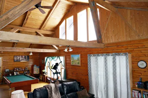 339 Pinnacle Road Newark VT 05871