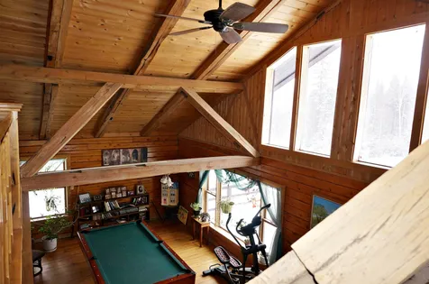 339 Pinnacle Road Newark VT 05871