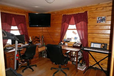 339 Pinnacle Road Newark VT 05871