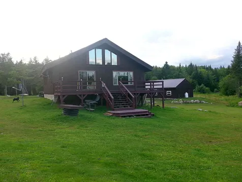 339 Pinnacle Road Newark VT 05871