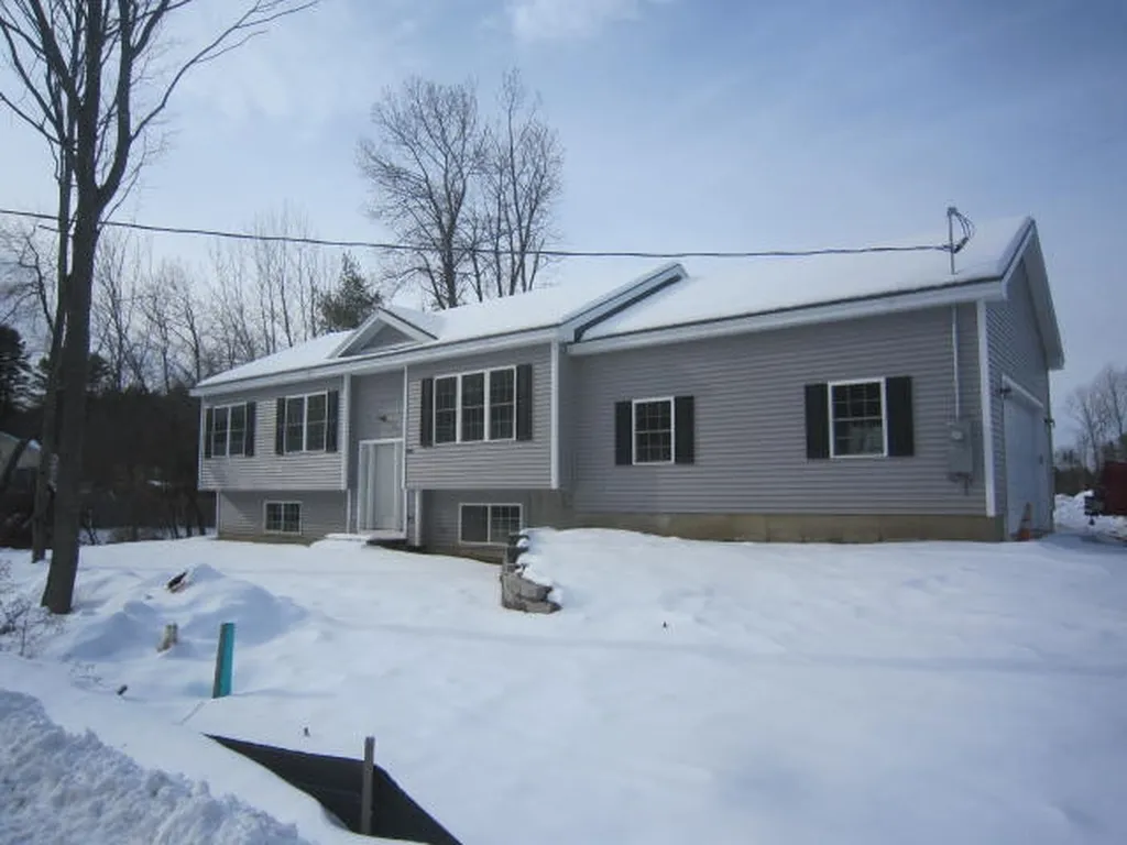 806 Portland Street Rochester NH 03868