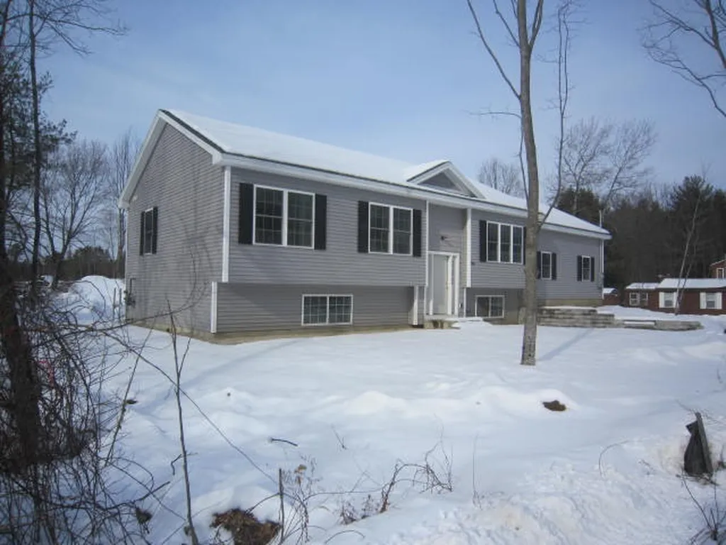 806 Portland Street Rochester NH 03868