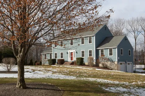 1 Diamond Drive Derry NH 03038