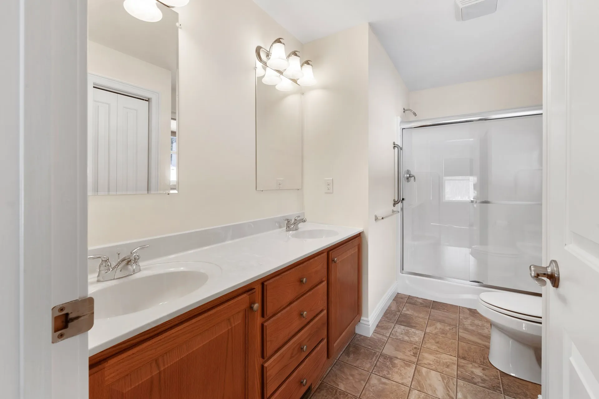 87 Pheasant Hill Road Hooksett NH 03106